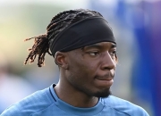 米兰,-关于阿森纳新援首秀火热，被球迷认为是球队新希望的信息