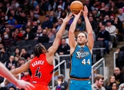 米兰体育入口-猛龙力克活塞，西亚卡姆全场33分