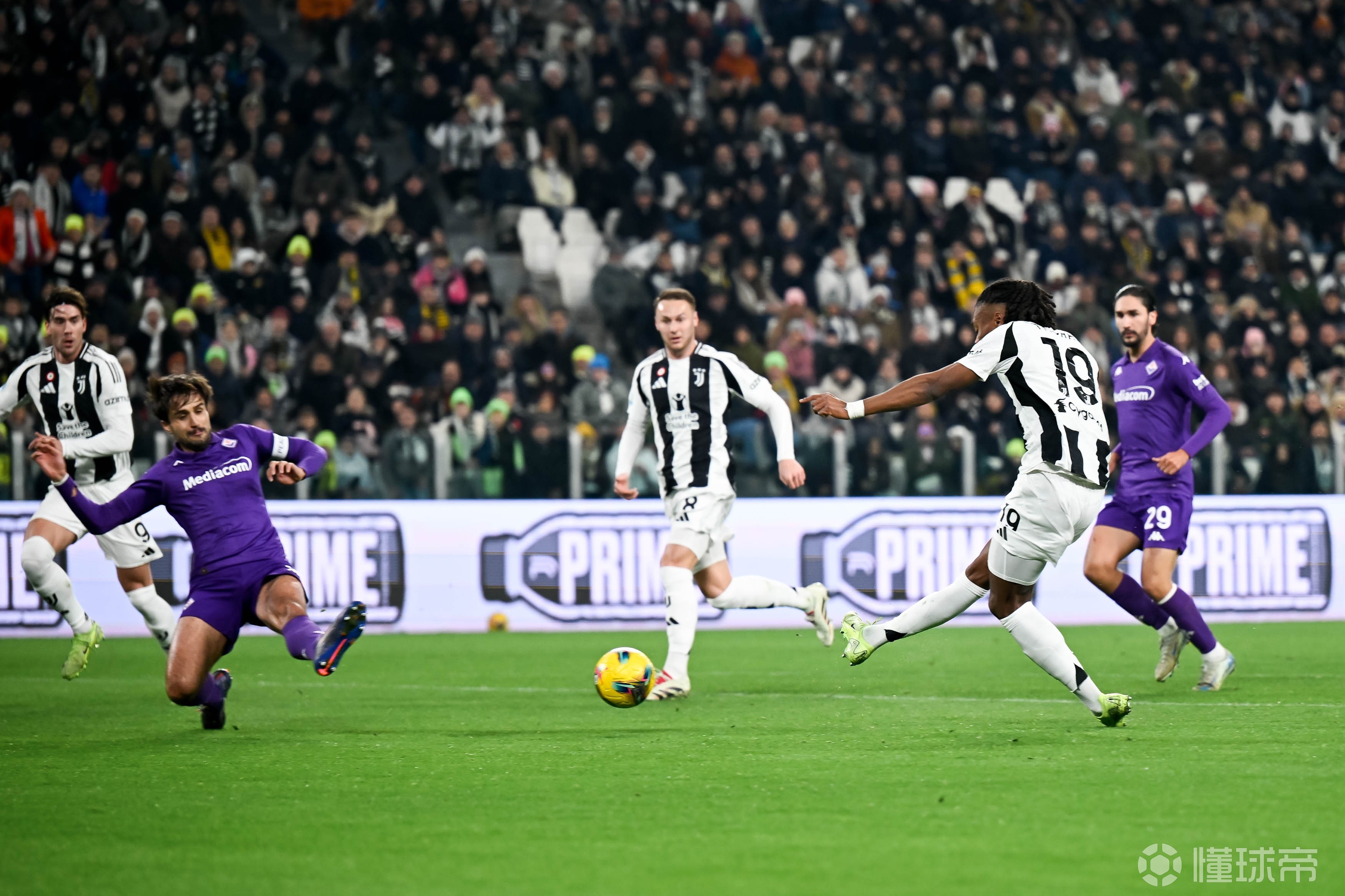 意甲尤文2-0胜佛罗伦萨将领跑积分榜 意甲尤文2-0胜佛罗伦萨将领跑积分榜