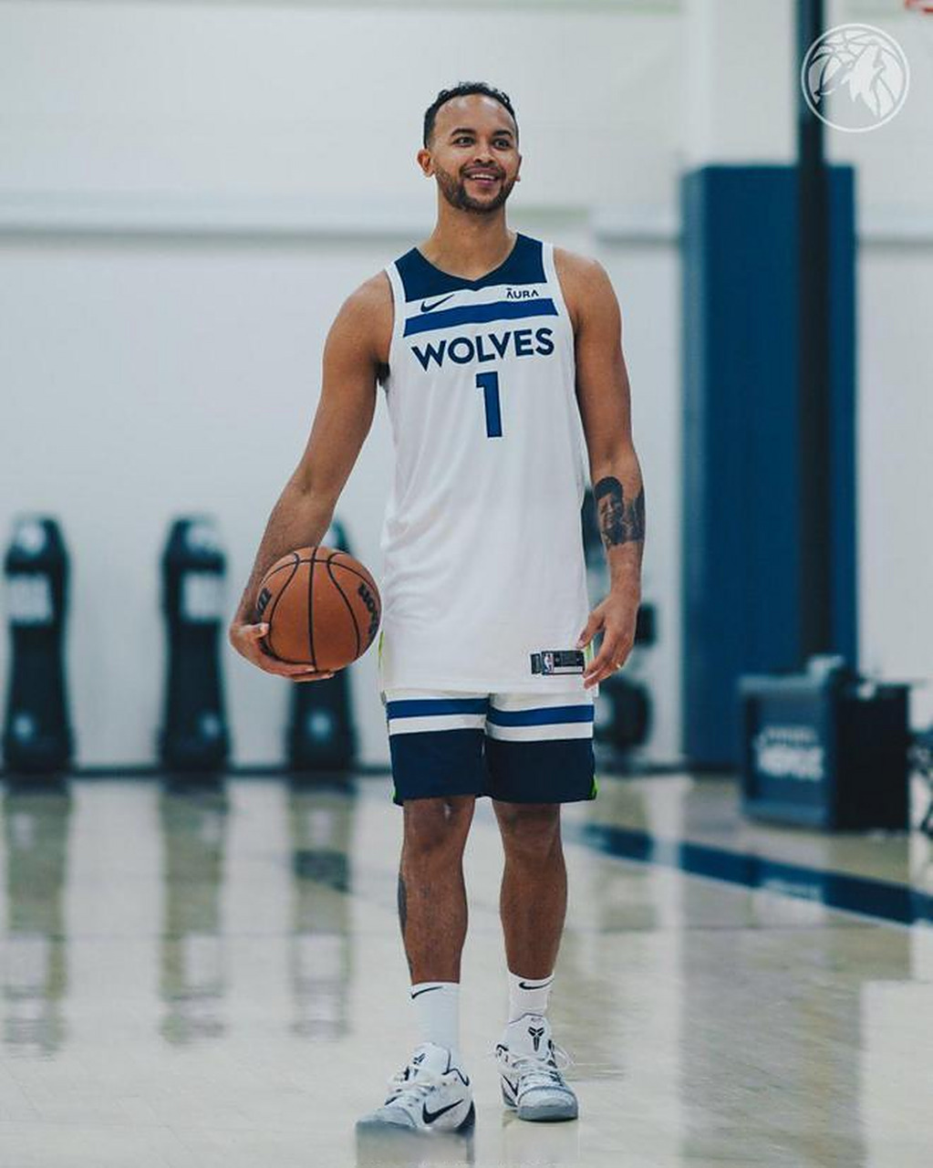 森林狼队在新赛季中迎来新风貌 森林狼队在新赛季中迎来新风貌