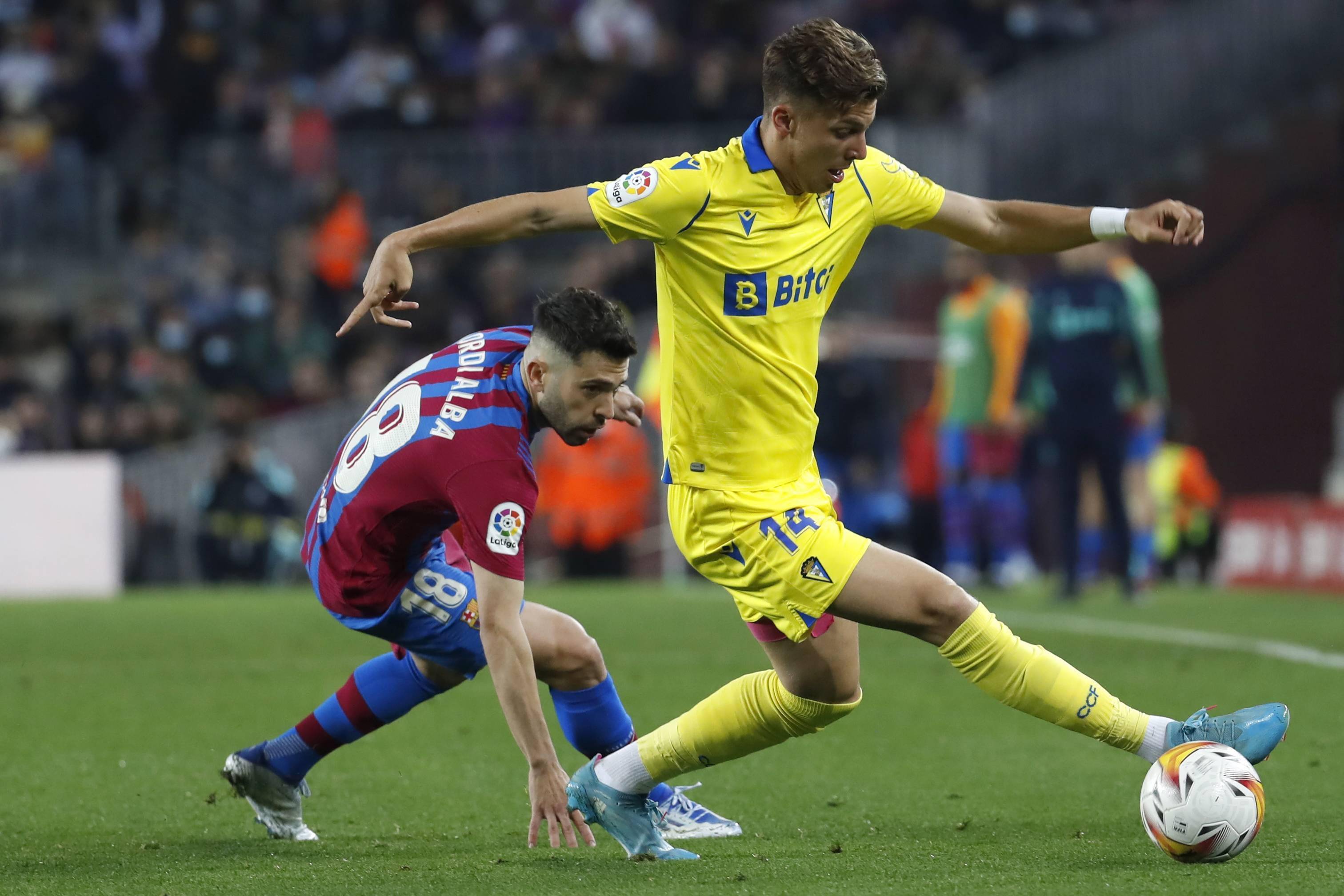 包含赫塔菲双方各入一球火爆平局的词条 包含赫塔菲双方各入一球火爆平局的词条