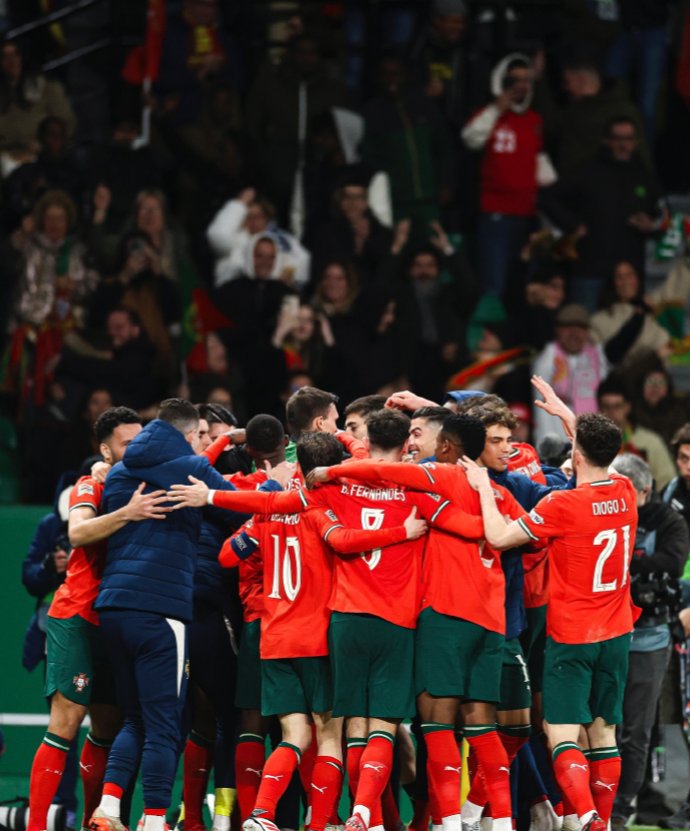 欧洲豪门对阵场面扣人心弦令人热血 欧洲豪门对阵场面扣人心弦令人热血