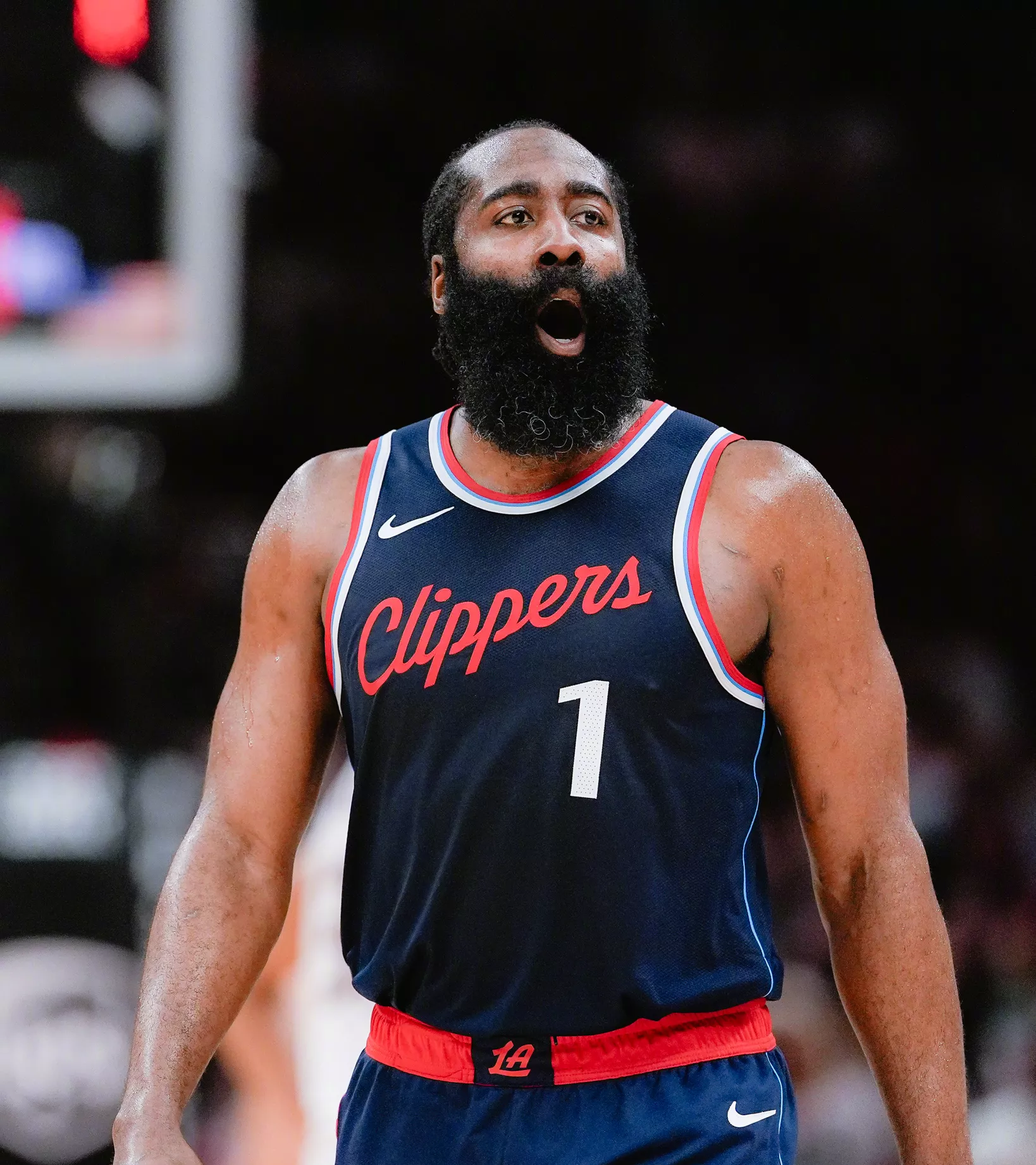 快船再胜一仗，保持不败势头