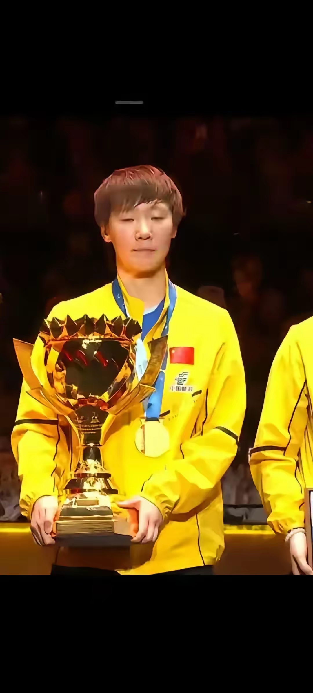 奥地利运动员突破重围，夺得冠军