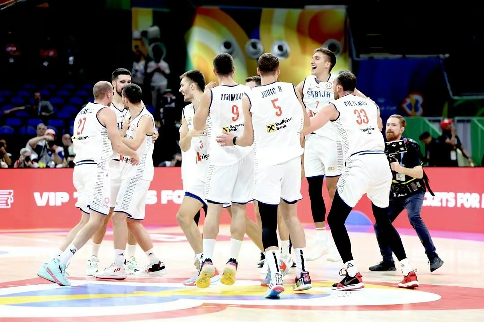 加拿大男篮力克塞尔维亚,晋级奥运季军争夺战 加拿大男篮力克塞尔维亚,晋级奥运季军争夺战