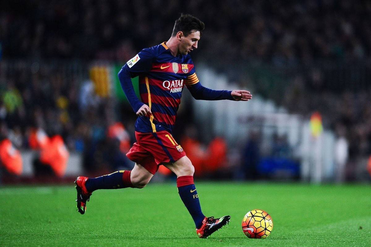 曼联胜巴萨,梅西无缘进球刷新纪录 曼联胜巴萨,梅西无缘进球刷新纪录