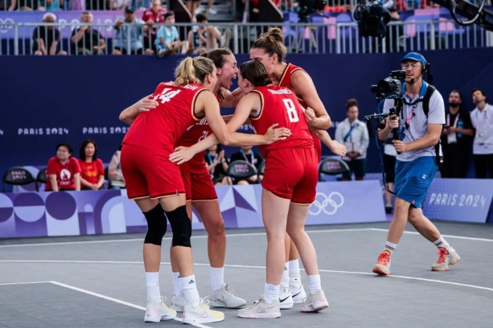 德国队表现出色,获得团体比赛铜牌的简单介绍 德国队表现出色,获得团体比赛铜牌的简单介绍