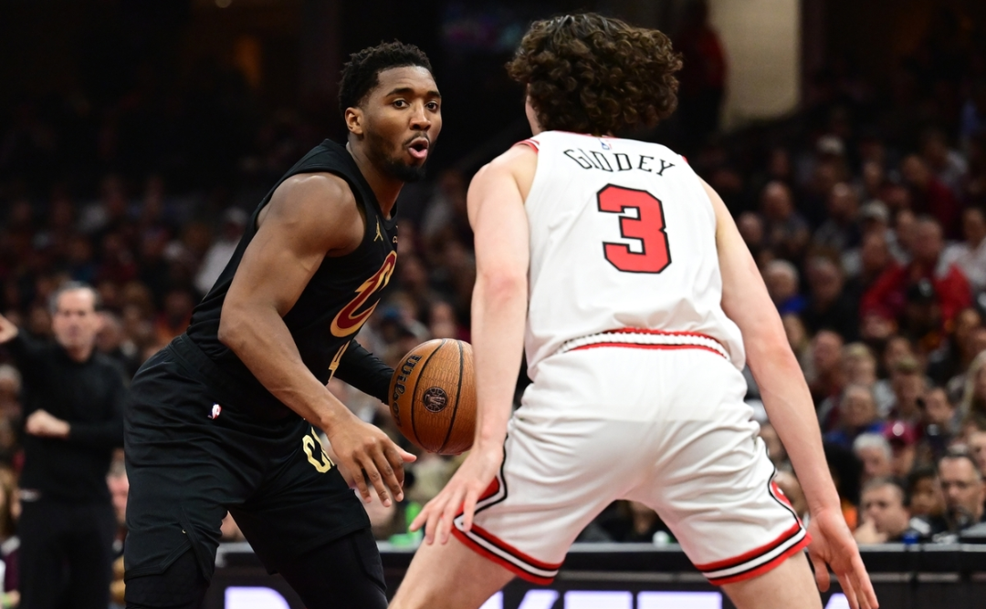 公牛主场不敌骑士,拉文独得分 公牛主场不敌骑士,拉文独得分