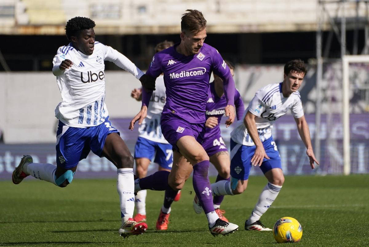 雷恩战胜佛罗伦萨，喜获胜利的简单介绍