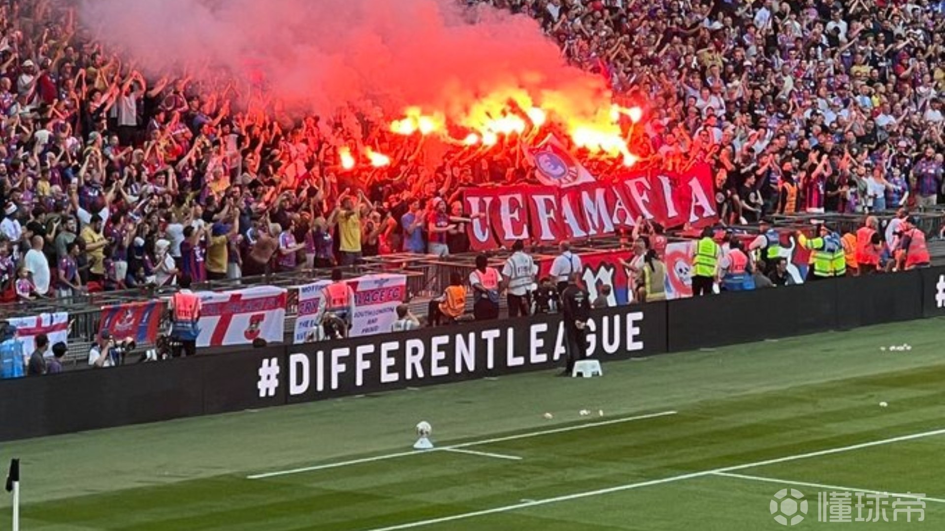 欧预赛精彩瞬间,球迷赞不绝口 欧预赛精彩瞬间,球迷赞不绝口