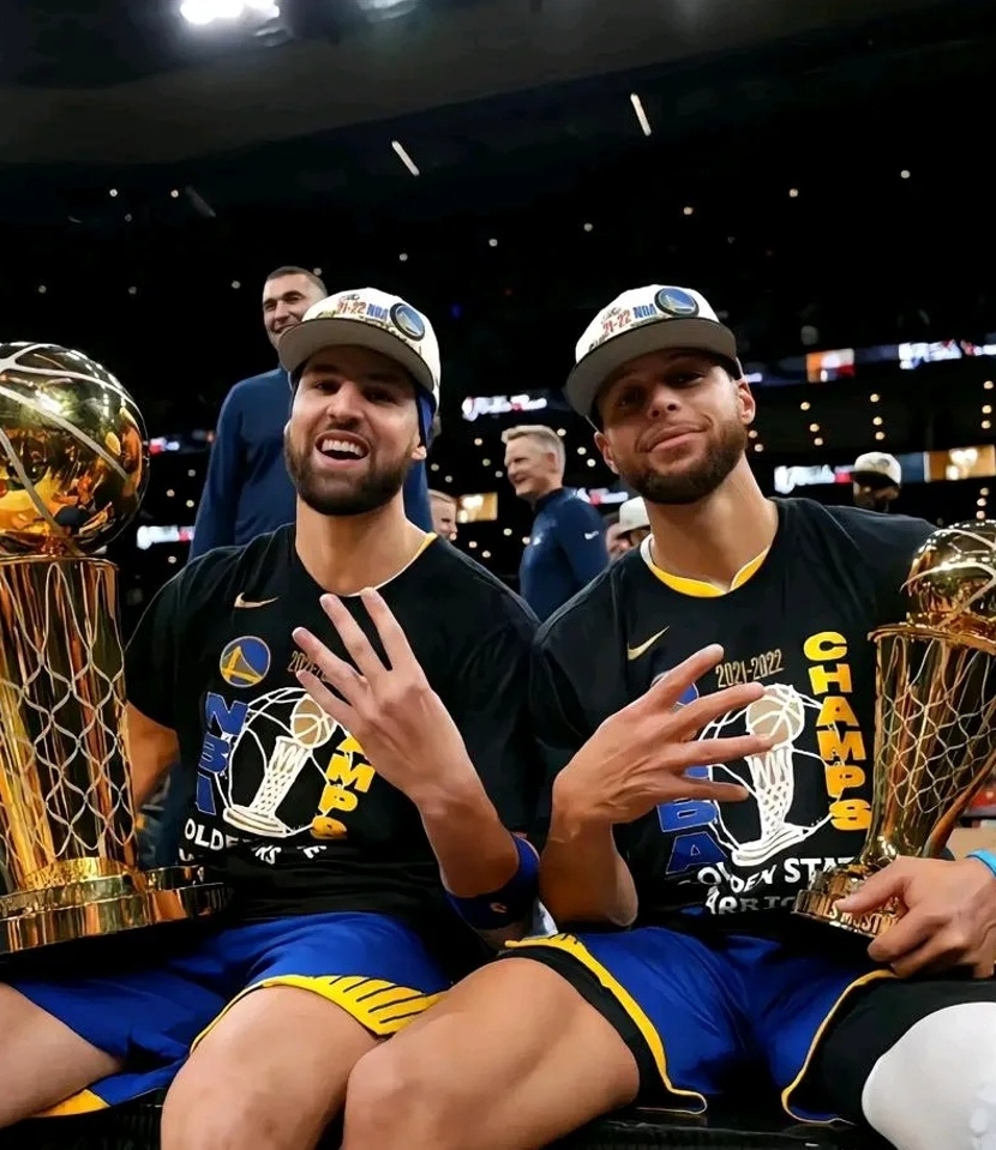 勇士三分雨轰炸狂擒马刺 勇士三分雨轰炸狂擒马刺