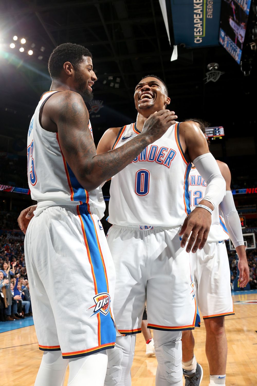 乔治砍下35分助快船击败步行者 乔治砍下35分助快船击败步行者