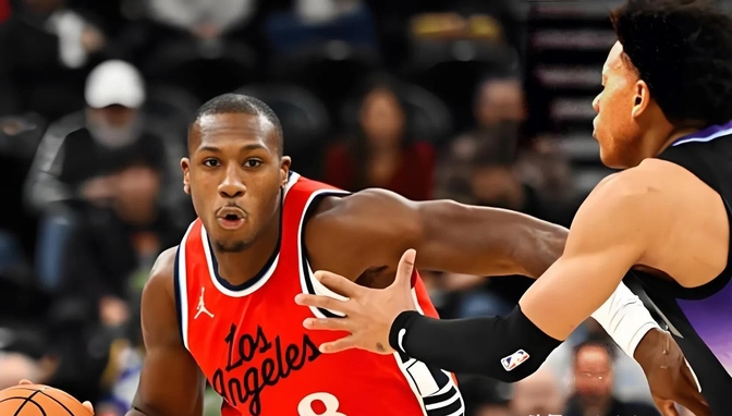 快船赢下爵士取得胜利